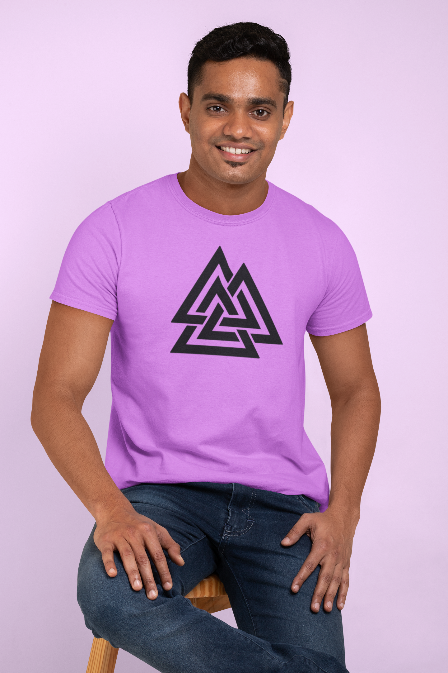 Explore in Style: Travel Triangle Cotton T-Shirt for Globetrotters