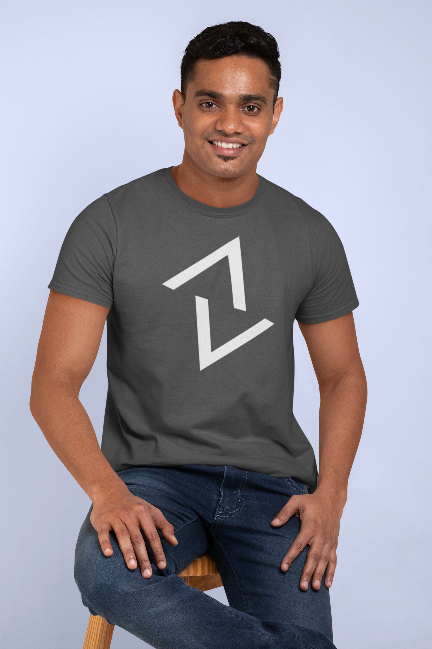 Cotton Triangle Print T-Shirt – Comfortable and Stylish Casual Wear