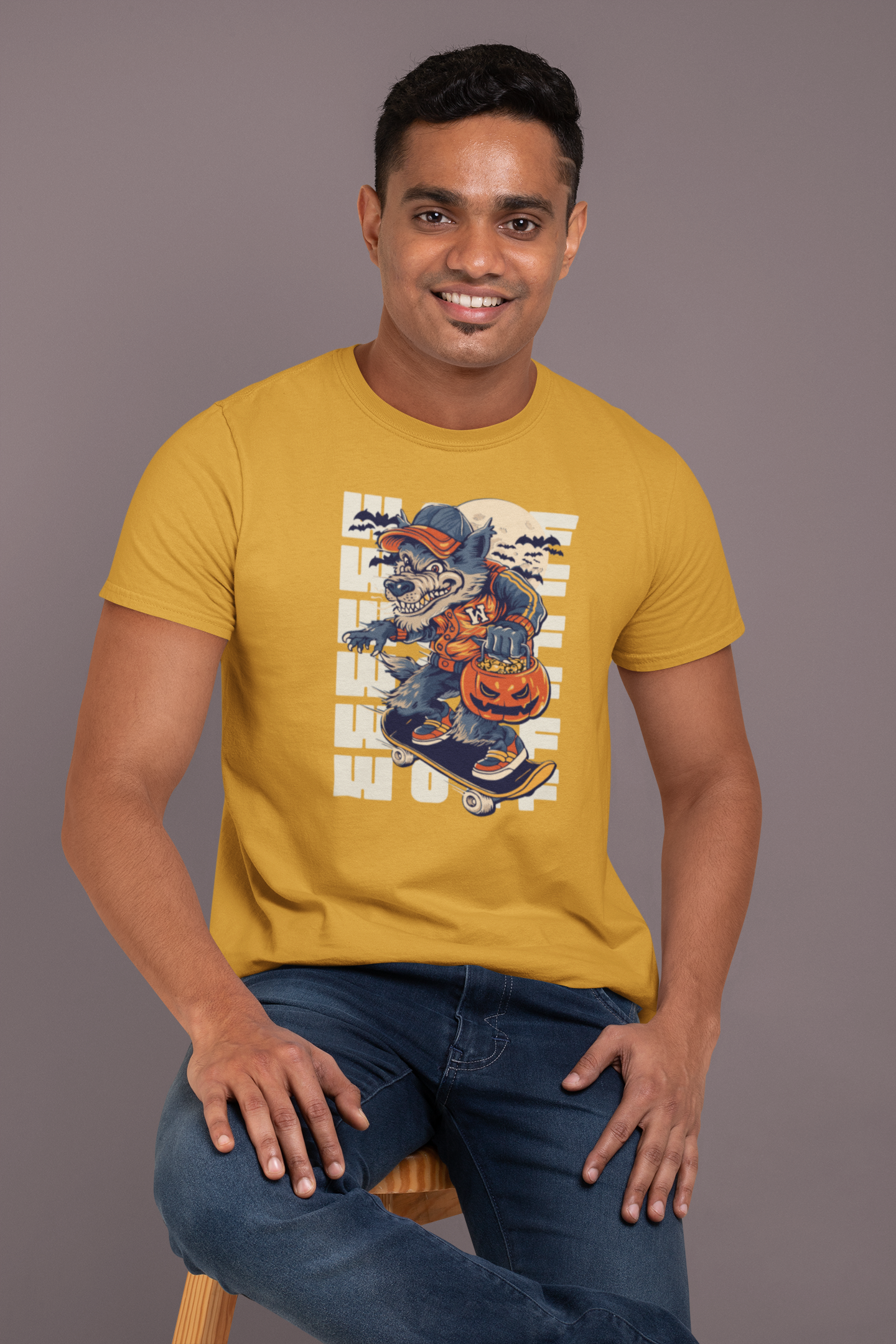 Unleash Your Spirit: Wolf Graphic Cotton T-Shirt