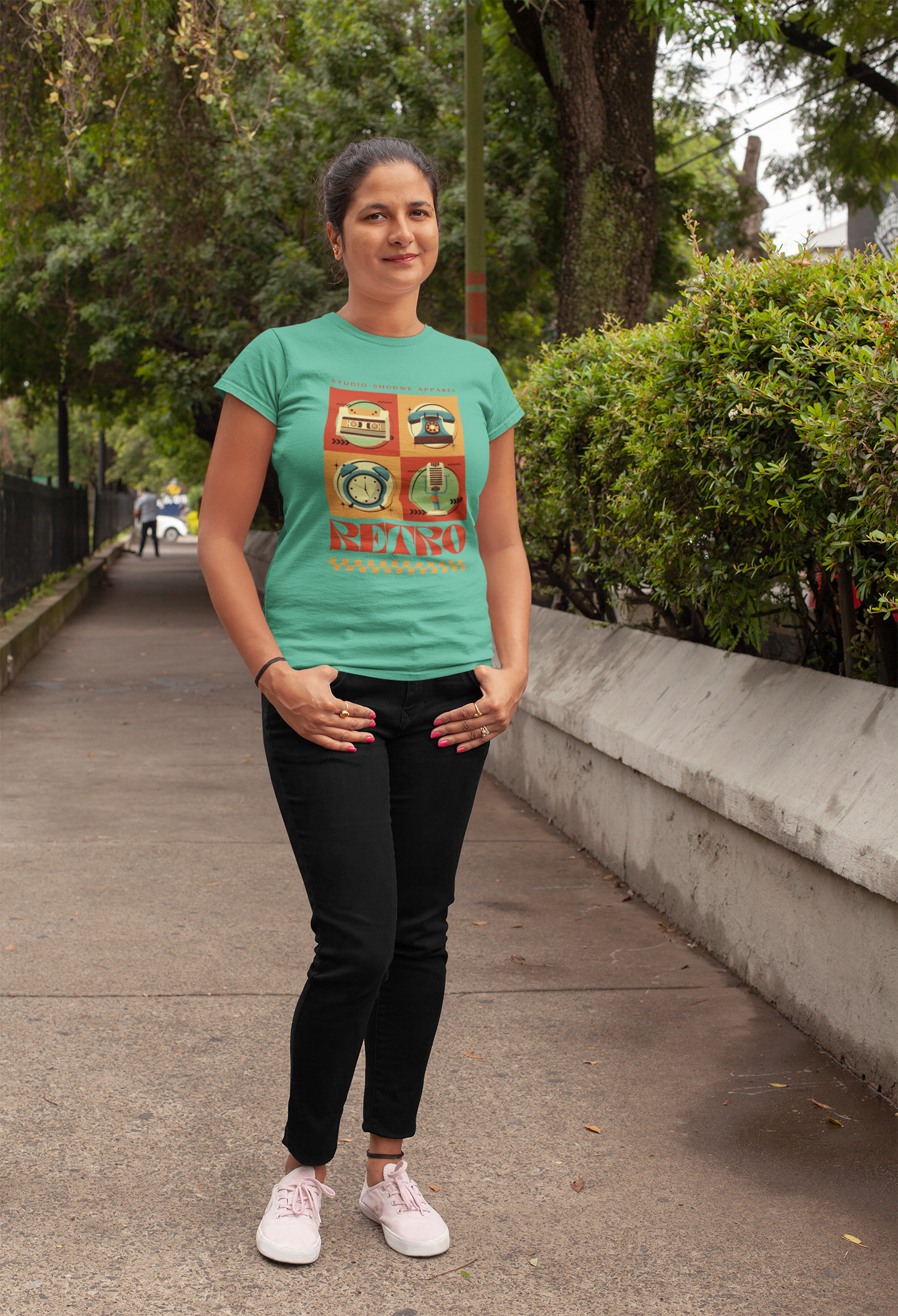 Feminine Flair in Retro Wear: Women's Cotton T-Shirt Collection