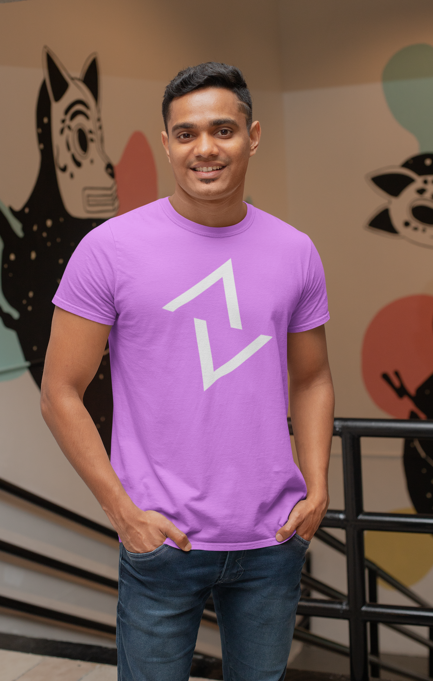 Cotton Triangle Print T-Shirt – Comfortable and Stylish Casual Wear