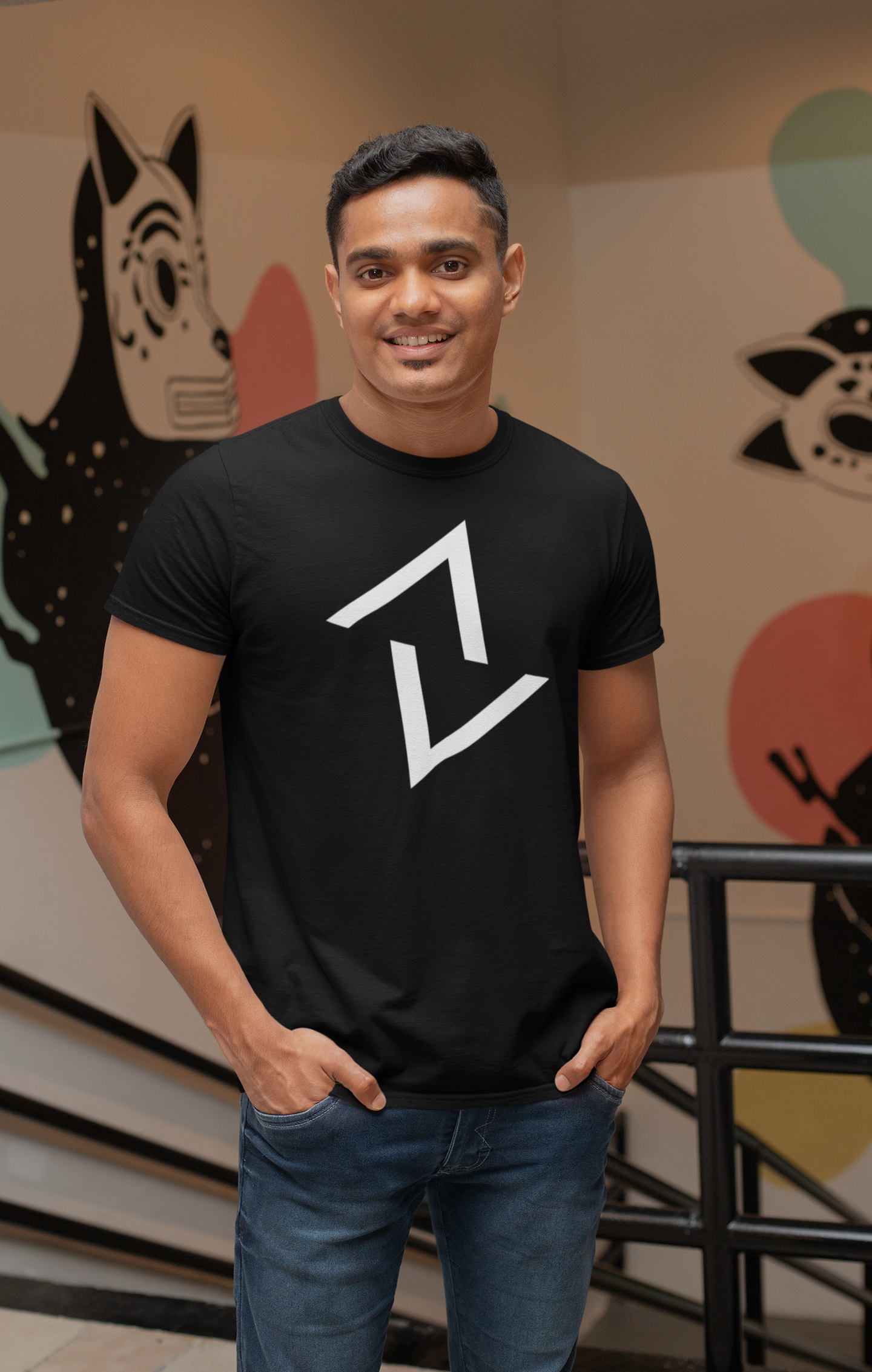 Cotton Triangle Print T-Shirt – Comfortable and Stylish Casual Wear