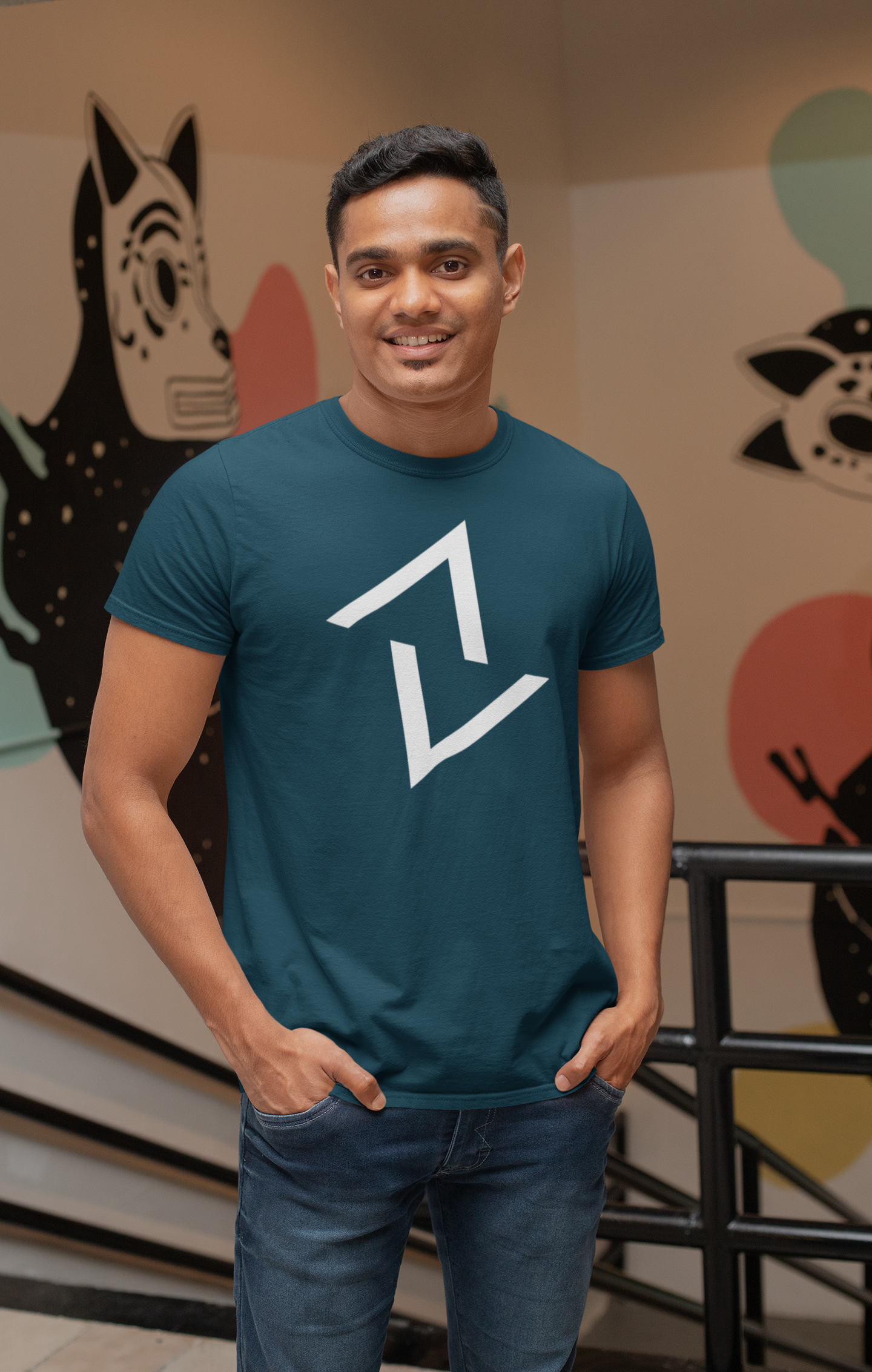 Cotton Triangle Print T-Shirt – Comfortable and Stylish Casual Wear