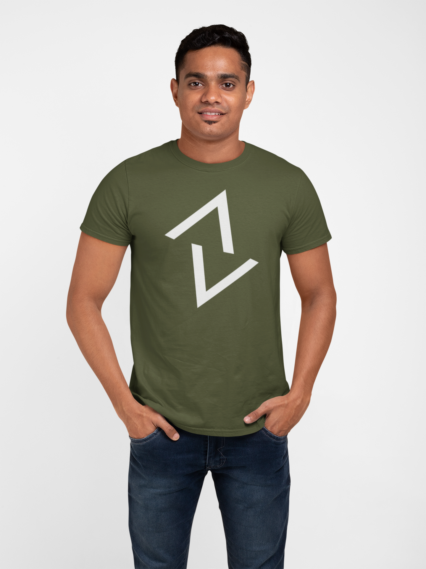 Cotton Triangle Print T-Shirt – Comfortable and Stylish Casual Wear