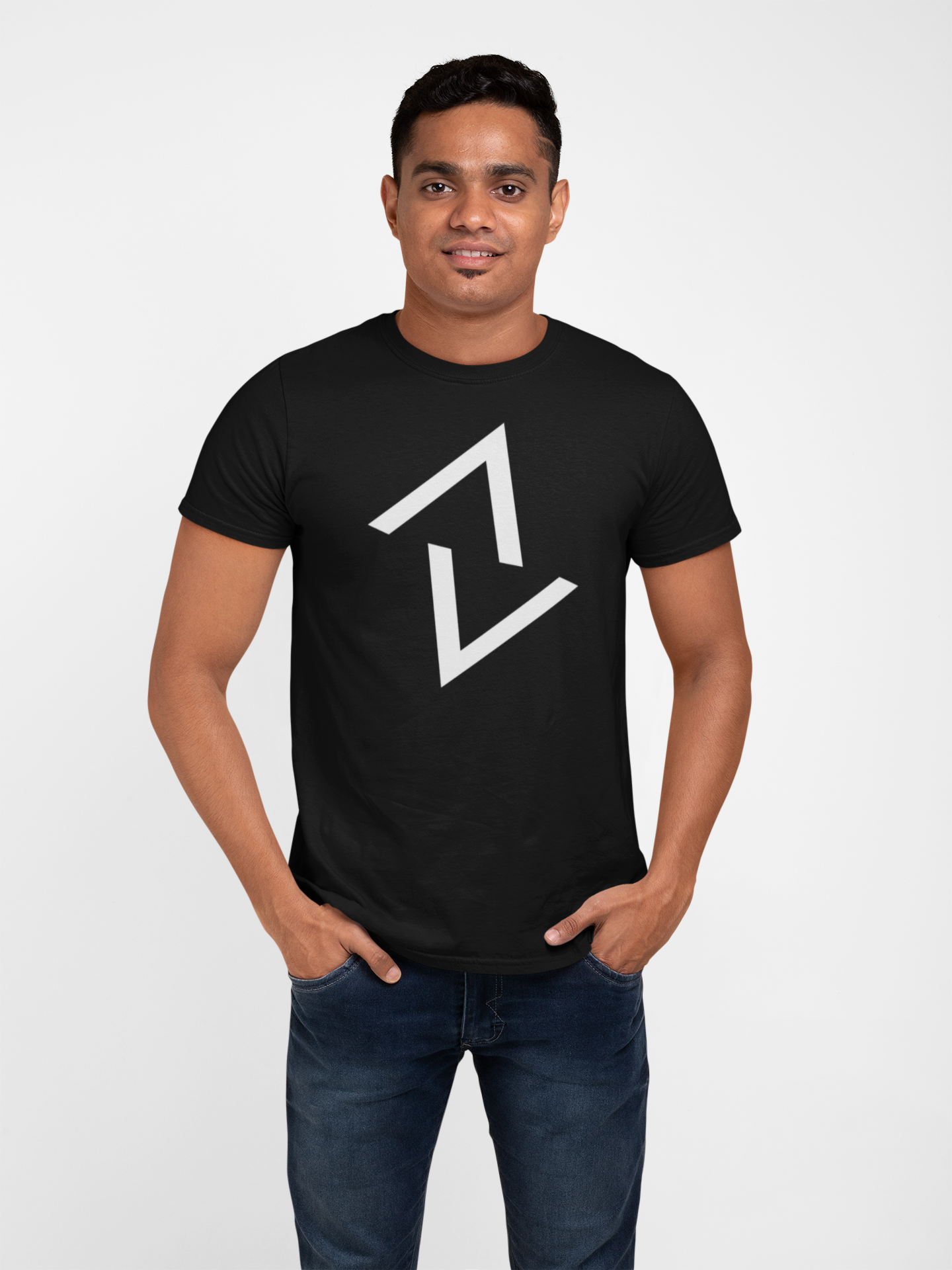 Cotton Triangle Print T-Shirt – Comfortable and Stylish Casual Wear